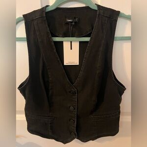 Oat New York Black Sleeveless Vest Top